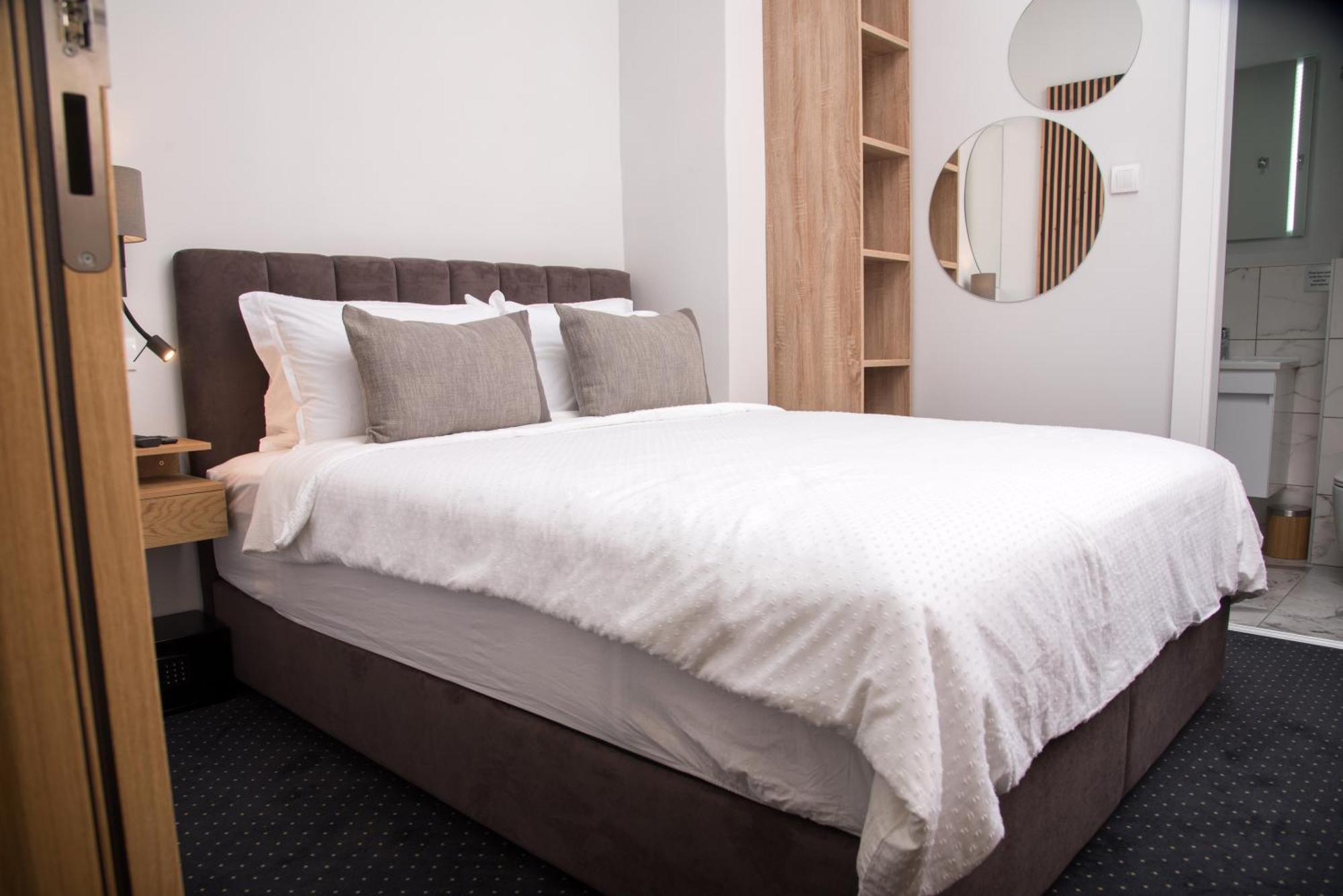 Republic Square Luxury Suites Belgrad Dış mekan fotoğraf