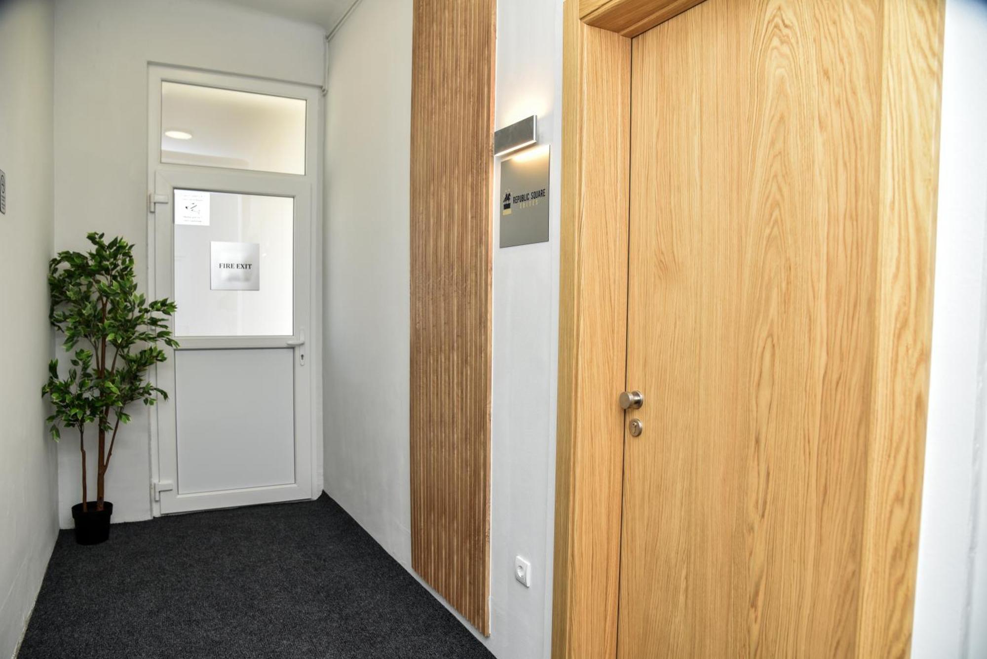 Republic Square Luxury Suites Belgrad Dış mekan fotoğraf